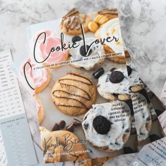 Cookie Lover Mix + Match Copycat Recipes Cookbook (Cookie Lover Book 1) (Physical Copy)