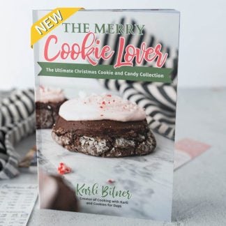 The Merry Cookie Lover: The Ultimate Christmas Cookie and Candy Collection (Cookie Lover Book 3) (Physical Copy)